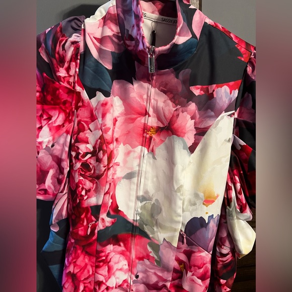 Sassy Jones Kristyn Draped Jogger Jacket - Floral Essence NWT (Jacket Only) - Picture 8 of 8
